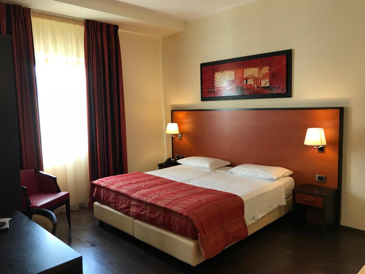 Hotel Gullo 4*