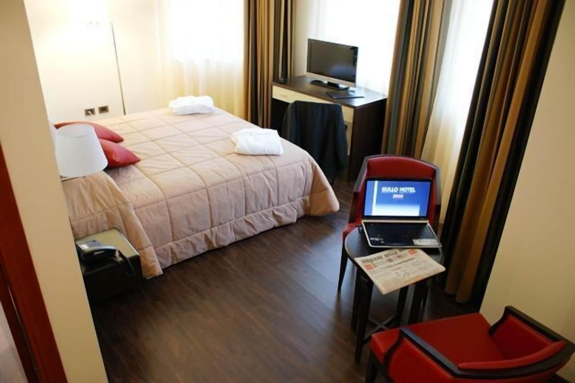 Hotel Gullo Acconia