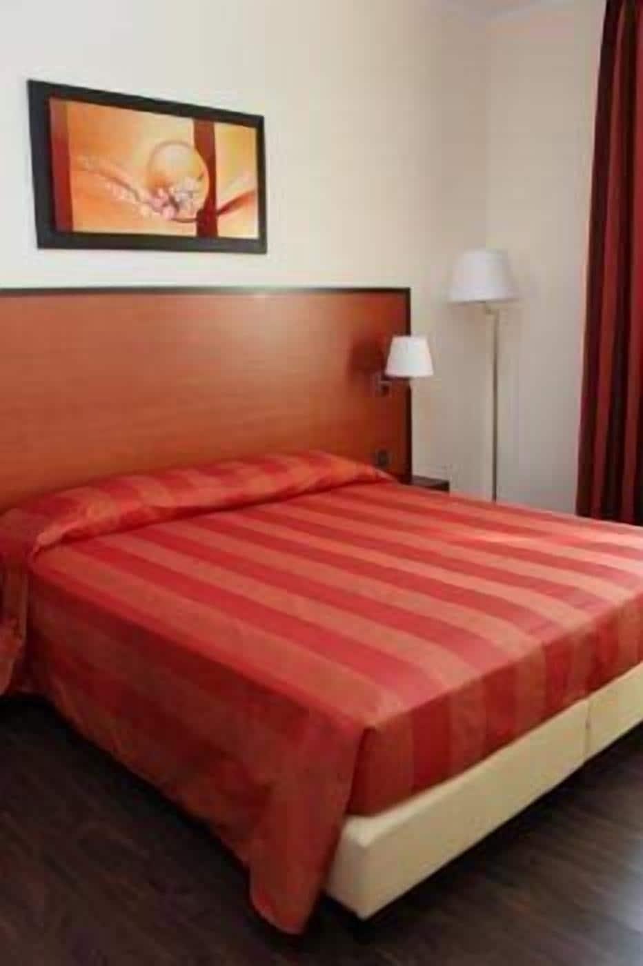 Gullo Hotel