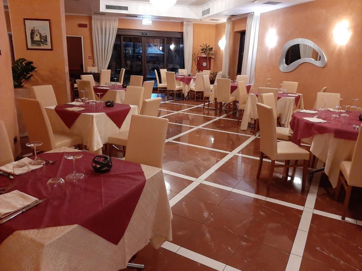 Hotel Gullo Acconia