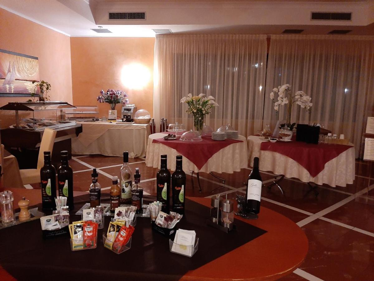 Hotel Gullo 4*