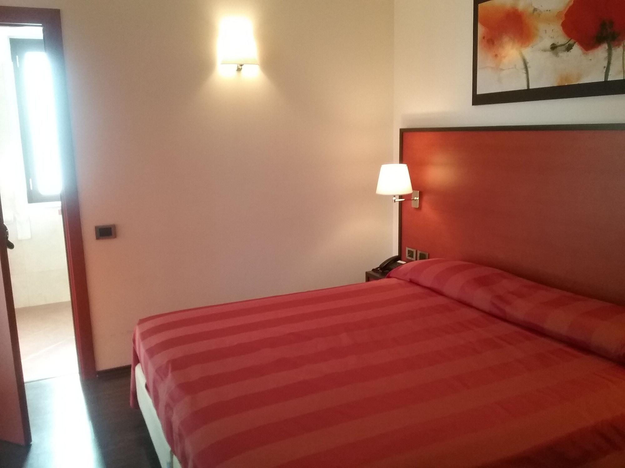 Gullo Hotel 4*