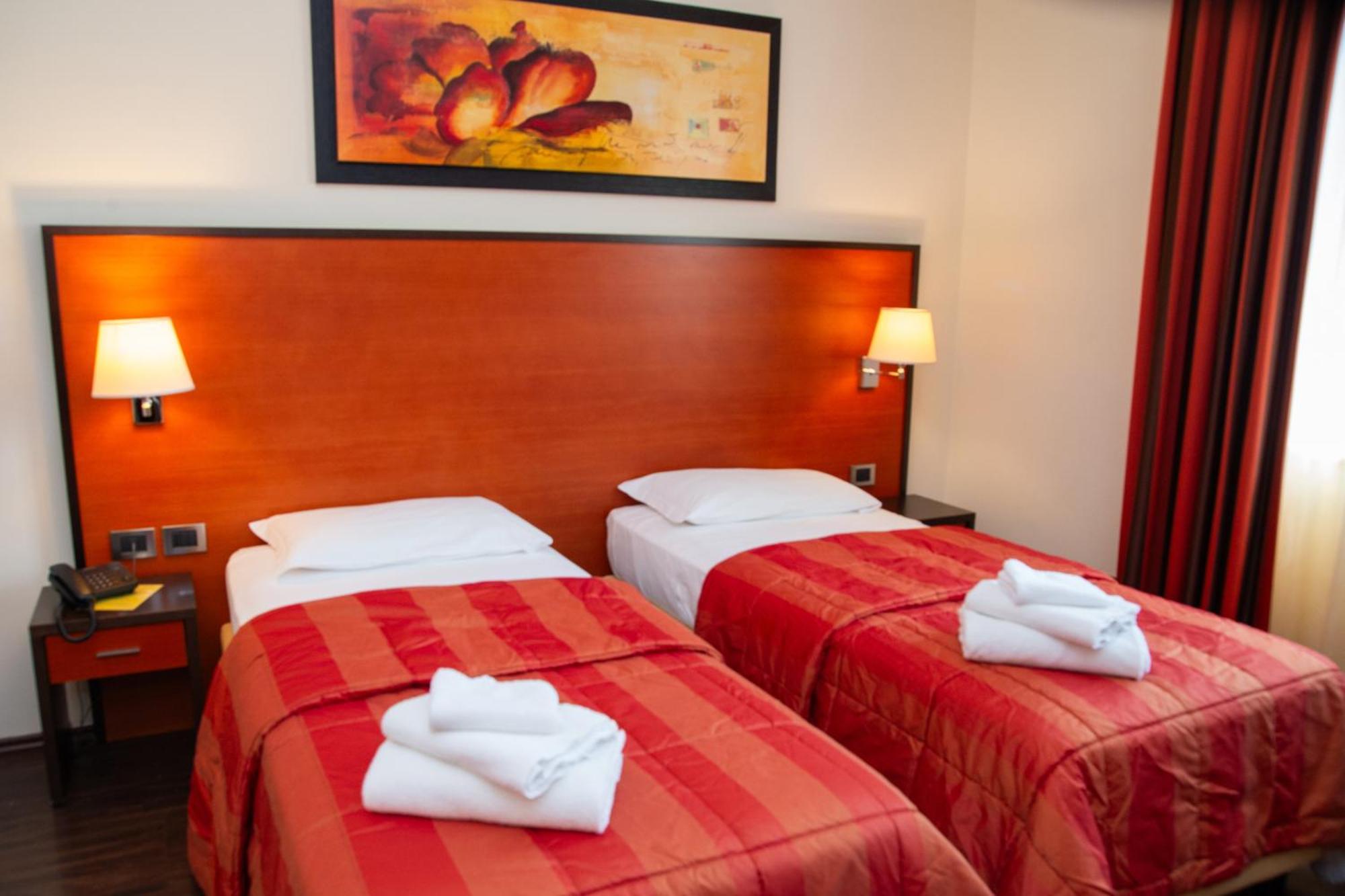 Gullo Hotel