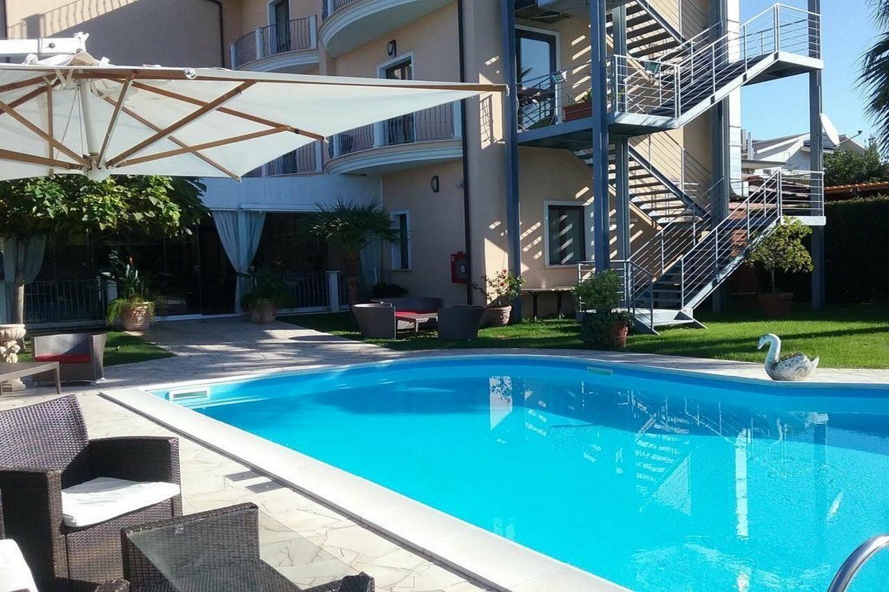 Hotel Gullo Acconia