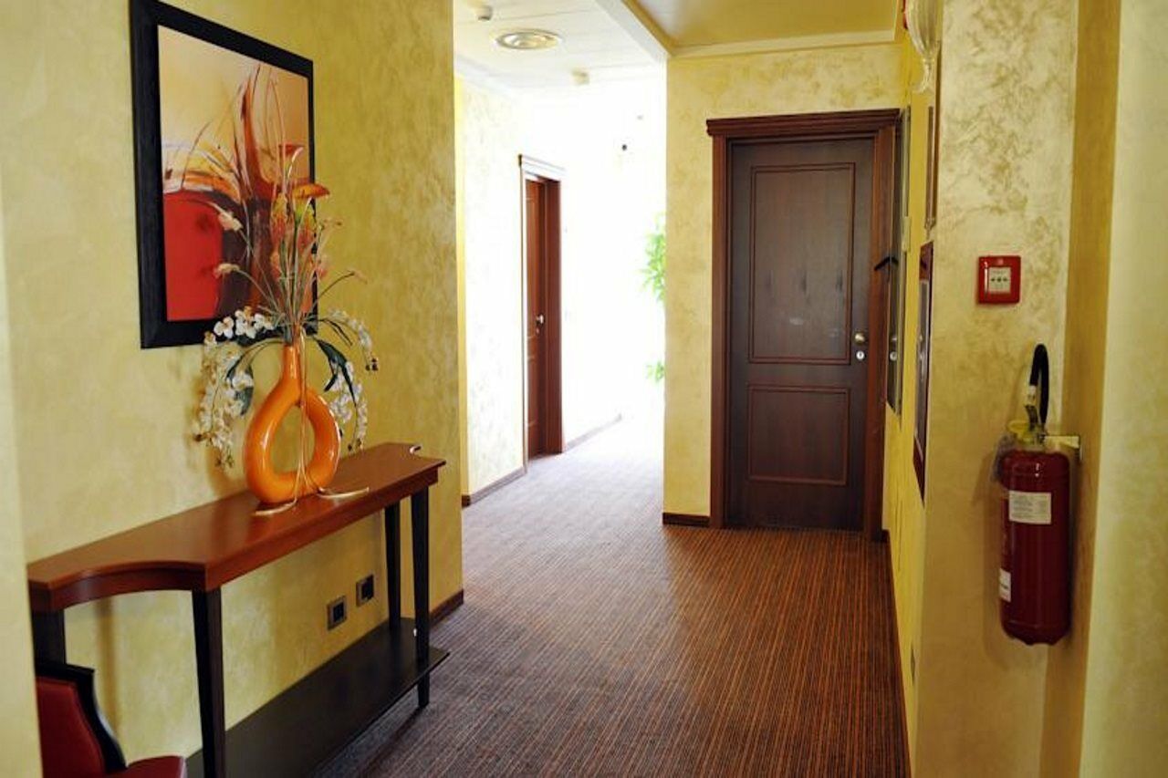 Gullo Hotel 4*